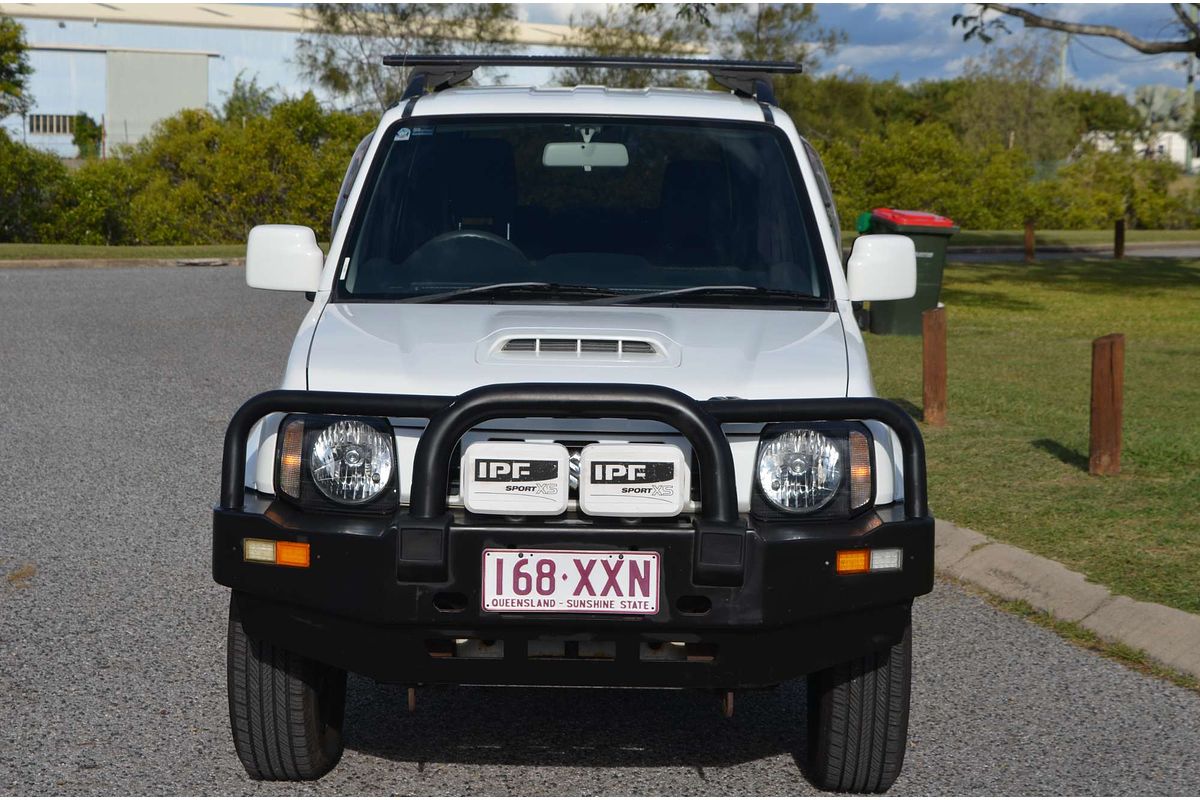 2015 Suzuki Jimny Sierra SN413 T6