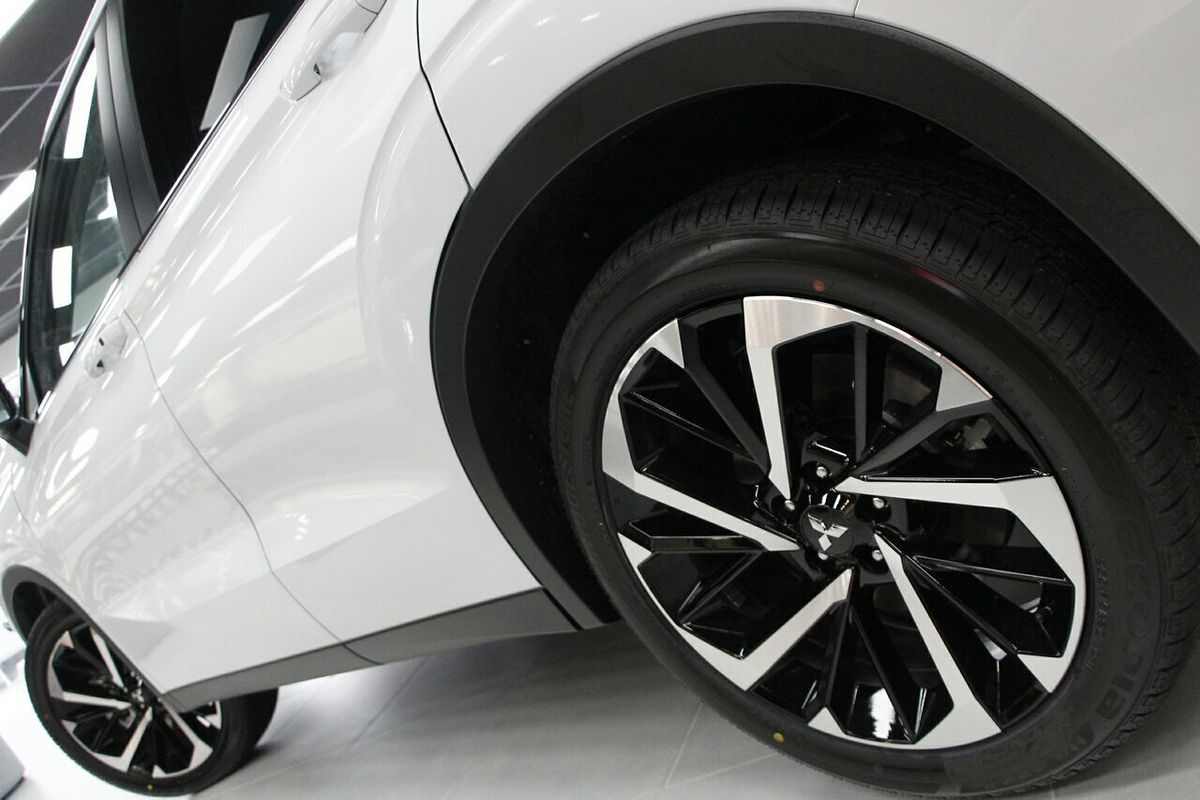 2025 Mitsubishi Outlander Aspire ZM