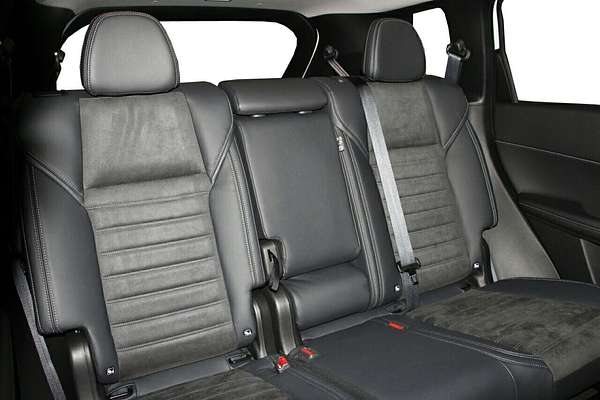 2025 Mitsubishi Outlander Aspire ZM