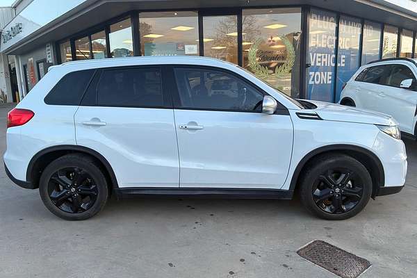 2016 Suzuki Vitara S Turbo LY