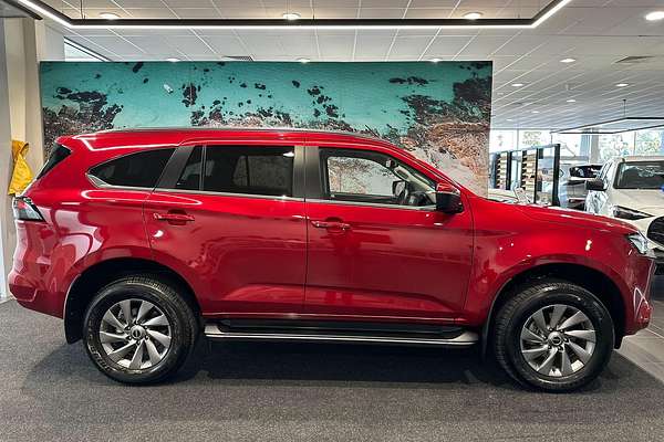 2024 Isuzu MU-X LS-U