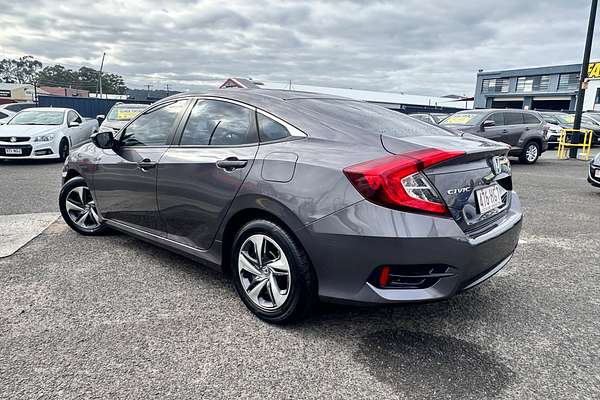 2019 Honda CIVIC VTi 10th Gen