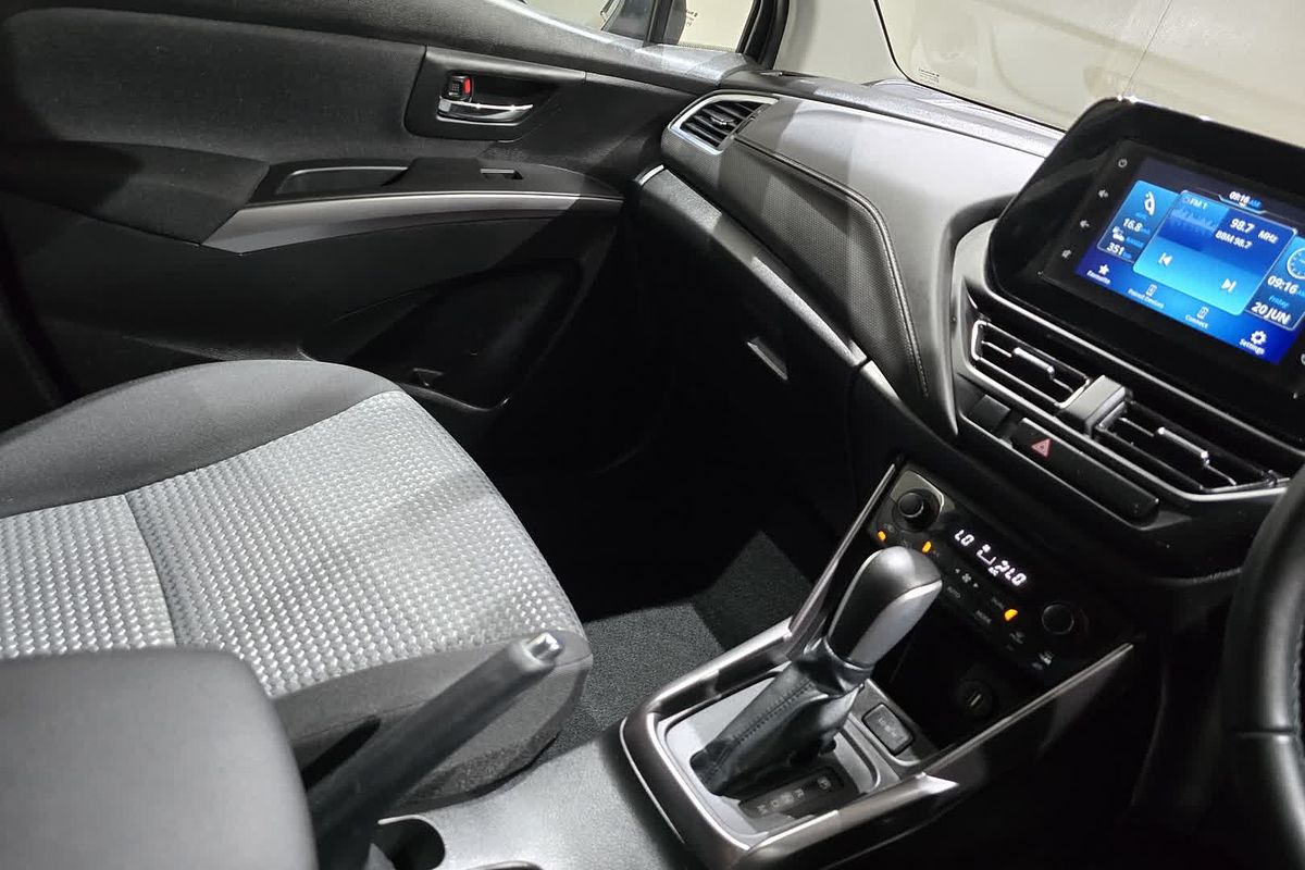 2023 Suzuki S-Cross JYB