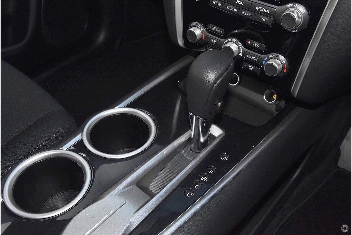 2020 Nissan Pathfinder ST R52 Series III