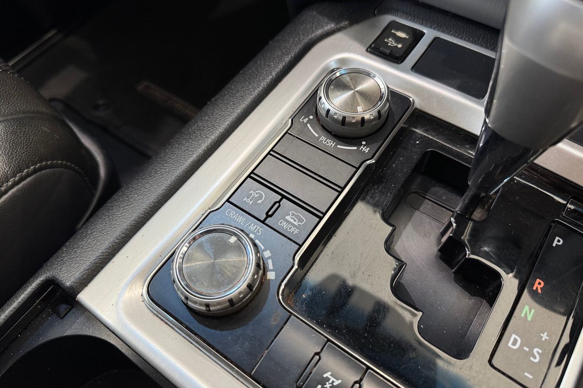 2018 Toyota Landcruiser VX VDJ200R