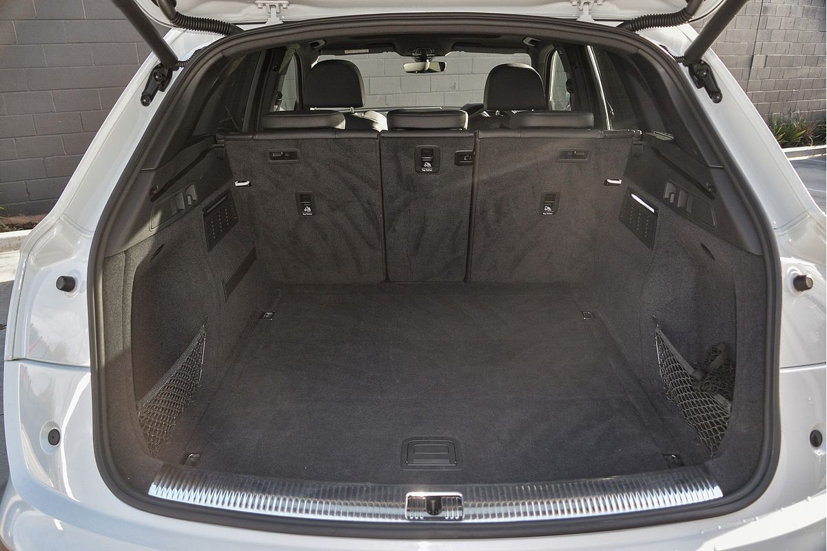 2019 Audi Q5 45 TFSI sport FY