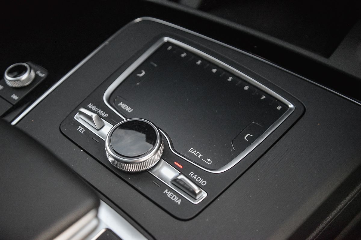 2019 Audi Q5 45 TFSI sport FY