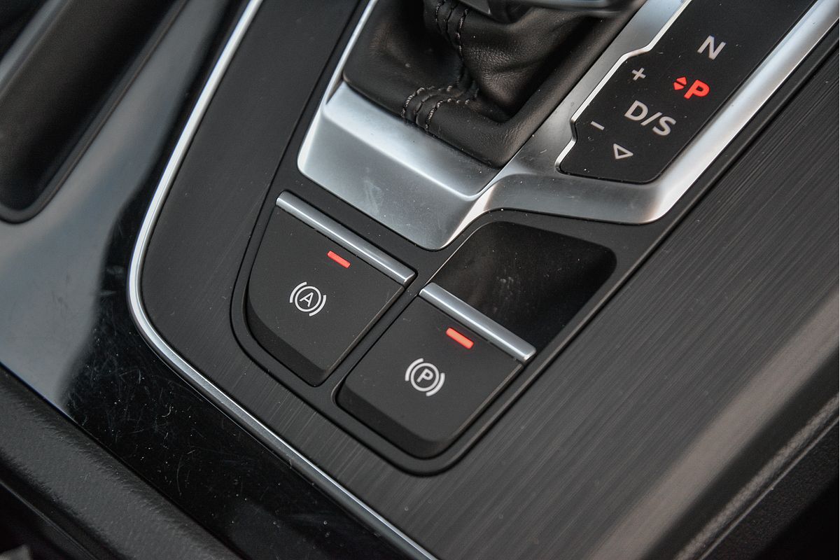 2019 Audi Q5 45 TFSI sport FY