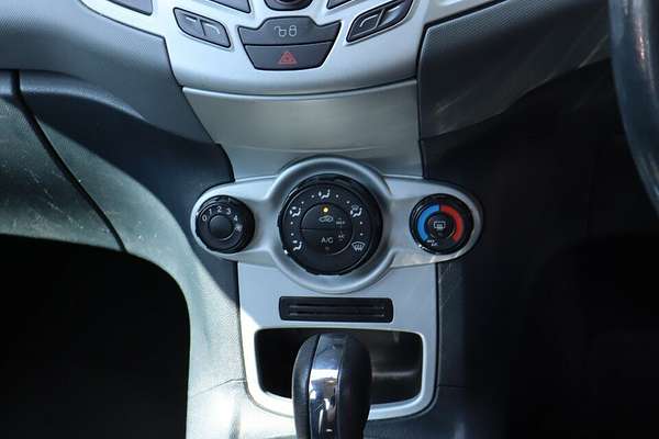 2010 Ford Fiesta LX WT