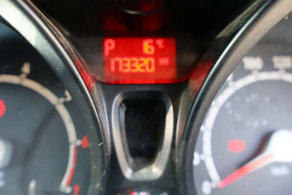 2010 Ford Fiesta LX WT
