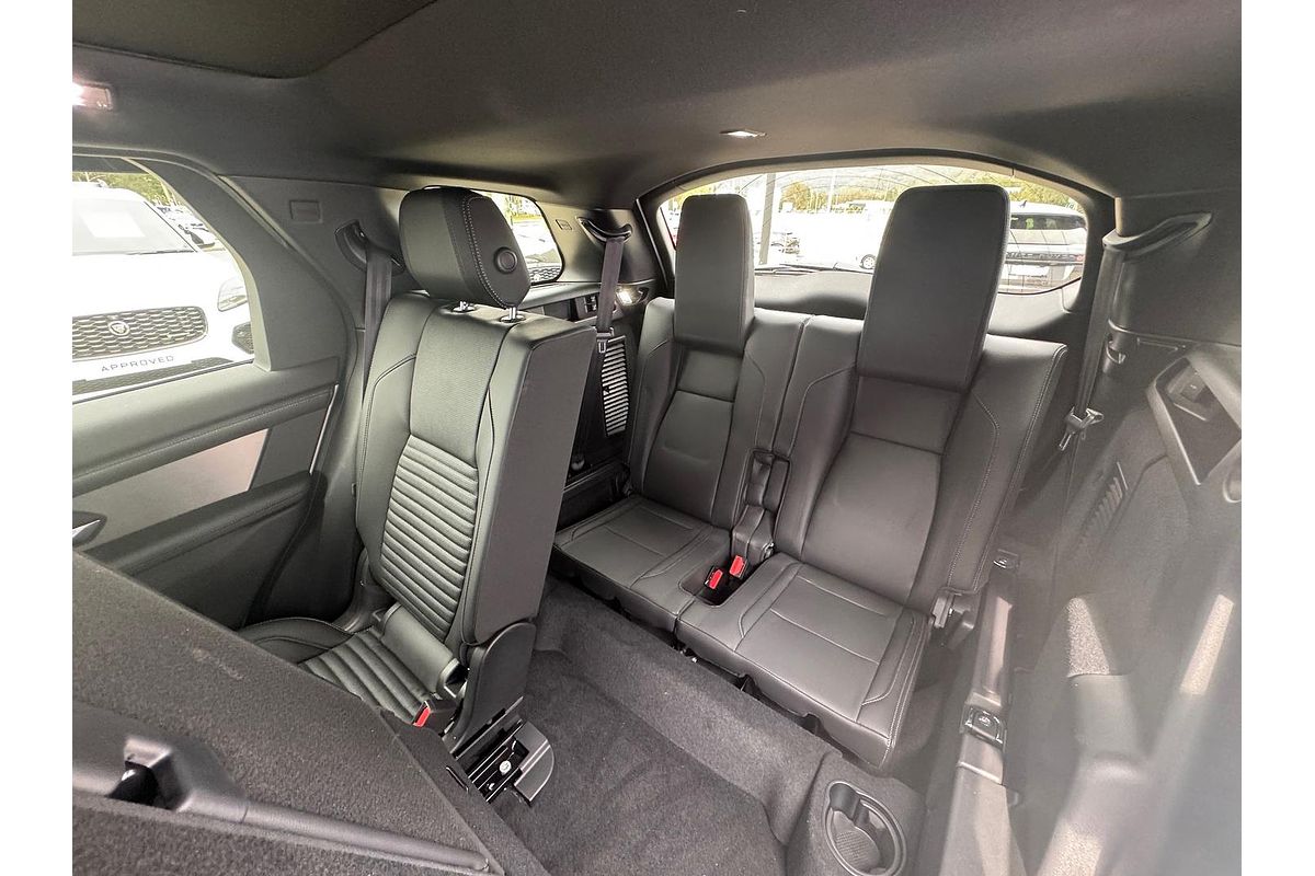 2024 Land Rover Discovery Sport P250 Dynamic SE L550