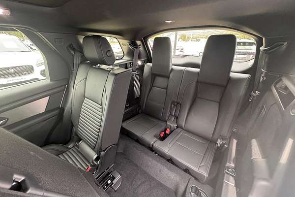 2024 Land Rover Discovery Sport P250 Dynamic SE L550