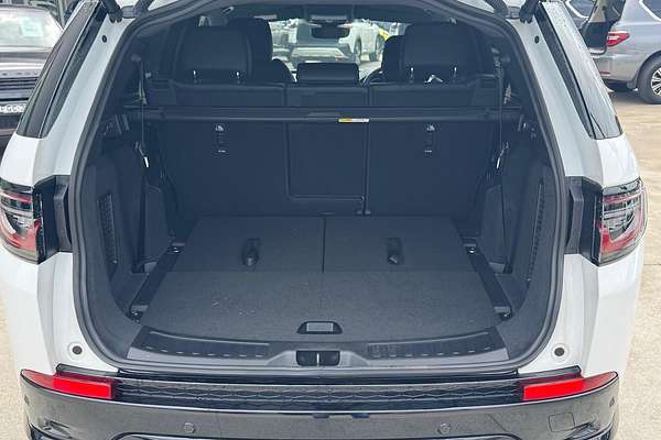 2024 Land Rover Discovery Sport P250 Dynamic SE L550