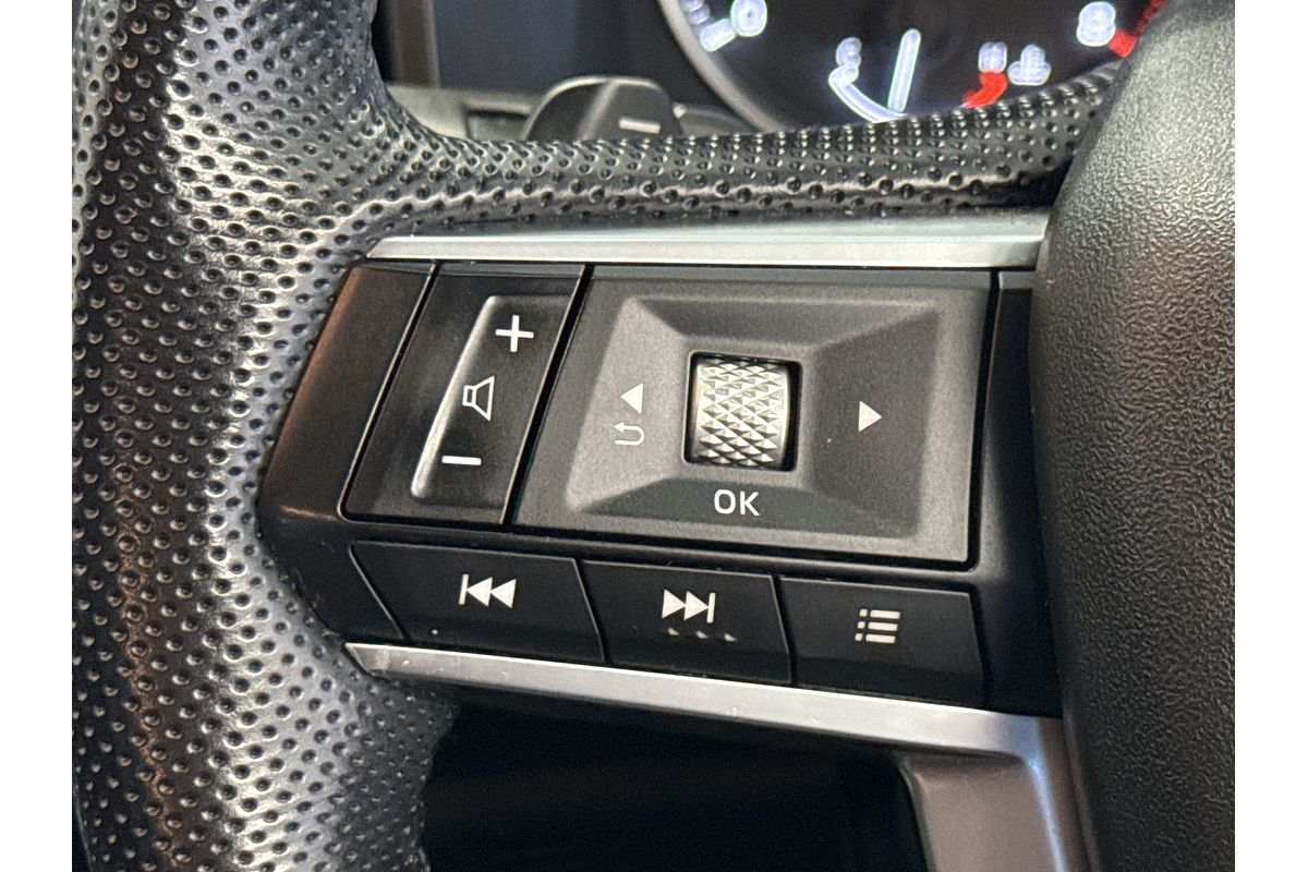 2022 Mitsubishi Outlander LS ZM
