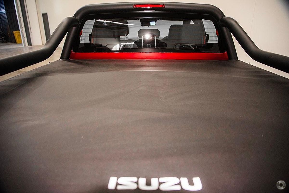 2025 Isuzu D-MAX X-RIDER 4X4