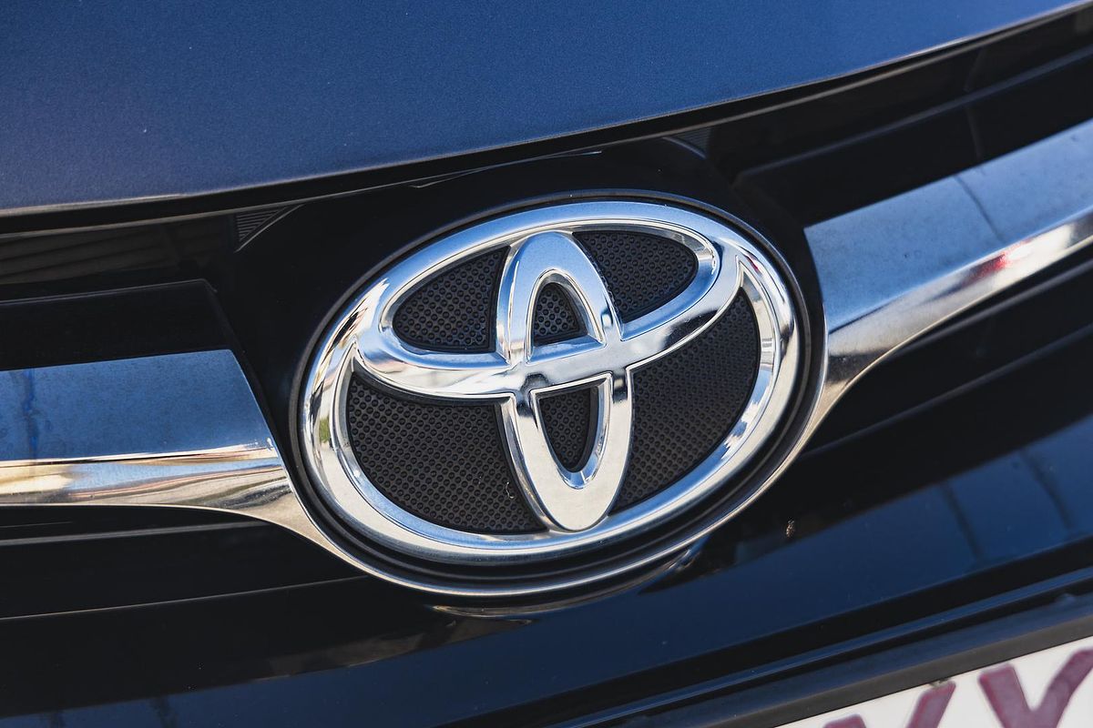 2015 Toyota Camry Atara SX ASV50R