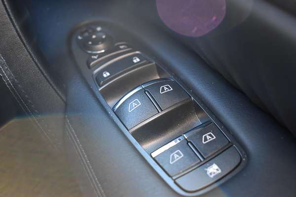2022 Nissan Patrol Ti Y62