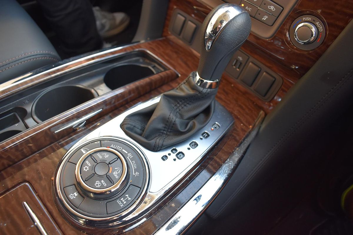2022 Nissan Patrol Ti Y62