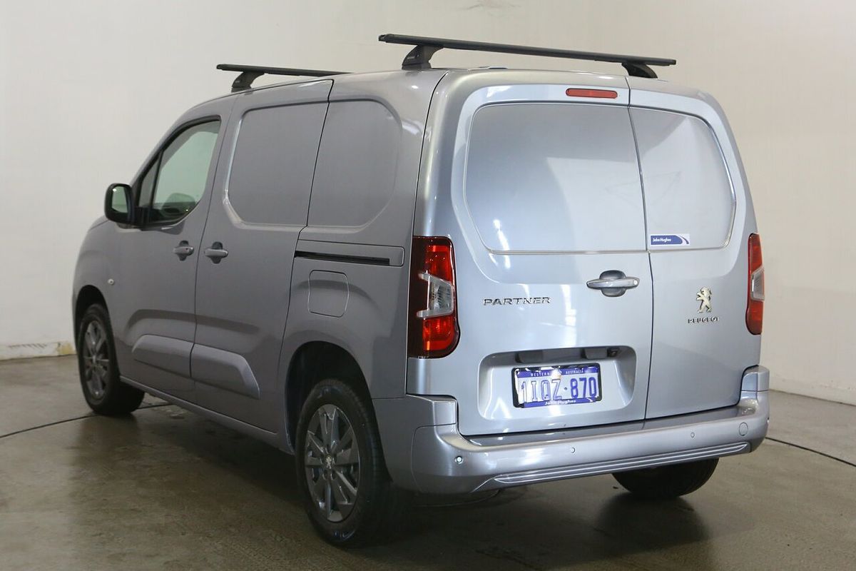 2022 Peugeot Partner Premium K9 LWB