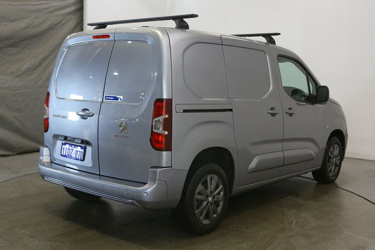 2022 Peugeot Partner Premium K9 LWB