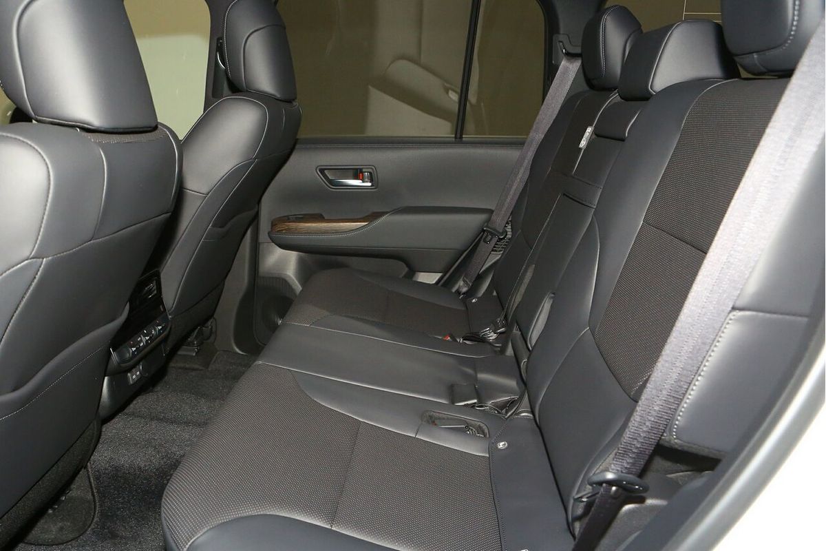 2025 Toyota Landcruiser VX FJA300R