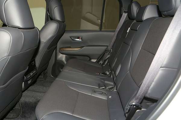 2025 Toyota Landcruiser VX FJA300R