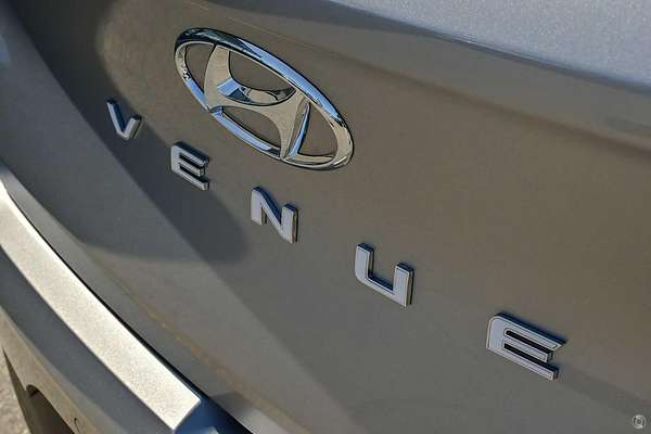 2025 Hyundai Venue Elite QX.V5