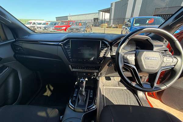 2023 Isuzu D-MAX X-TERRAIN  4X4