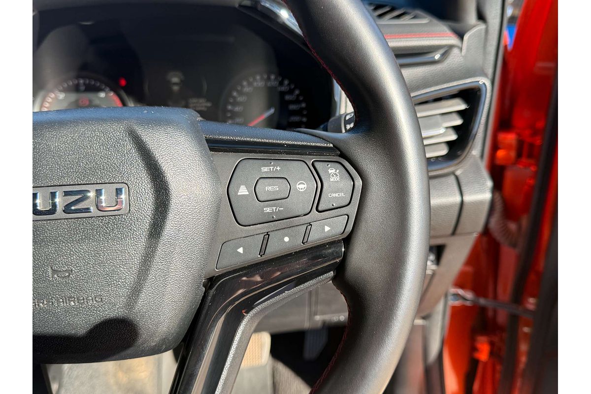 2023 Isuzu D-MAX X-TERRAIN  4X4