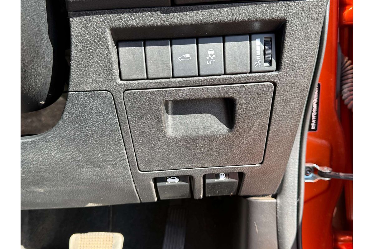 2023 Isuzu D-MAX X-TERRAIN  4X4