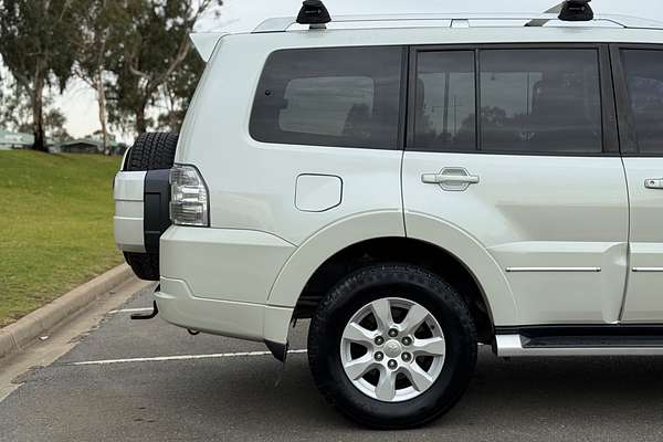 2011 Mitsubishi Pajero Platinum NT