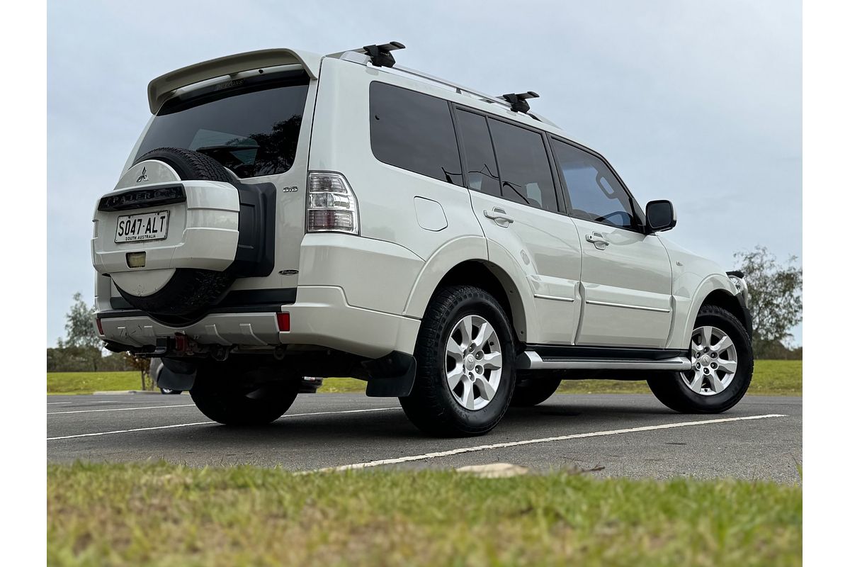 2011 Mitsubishi Pajero Platinum NT