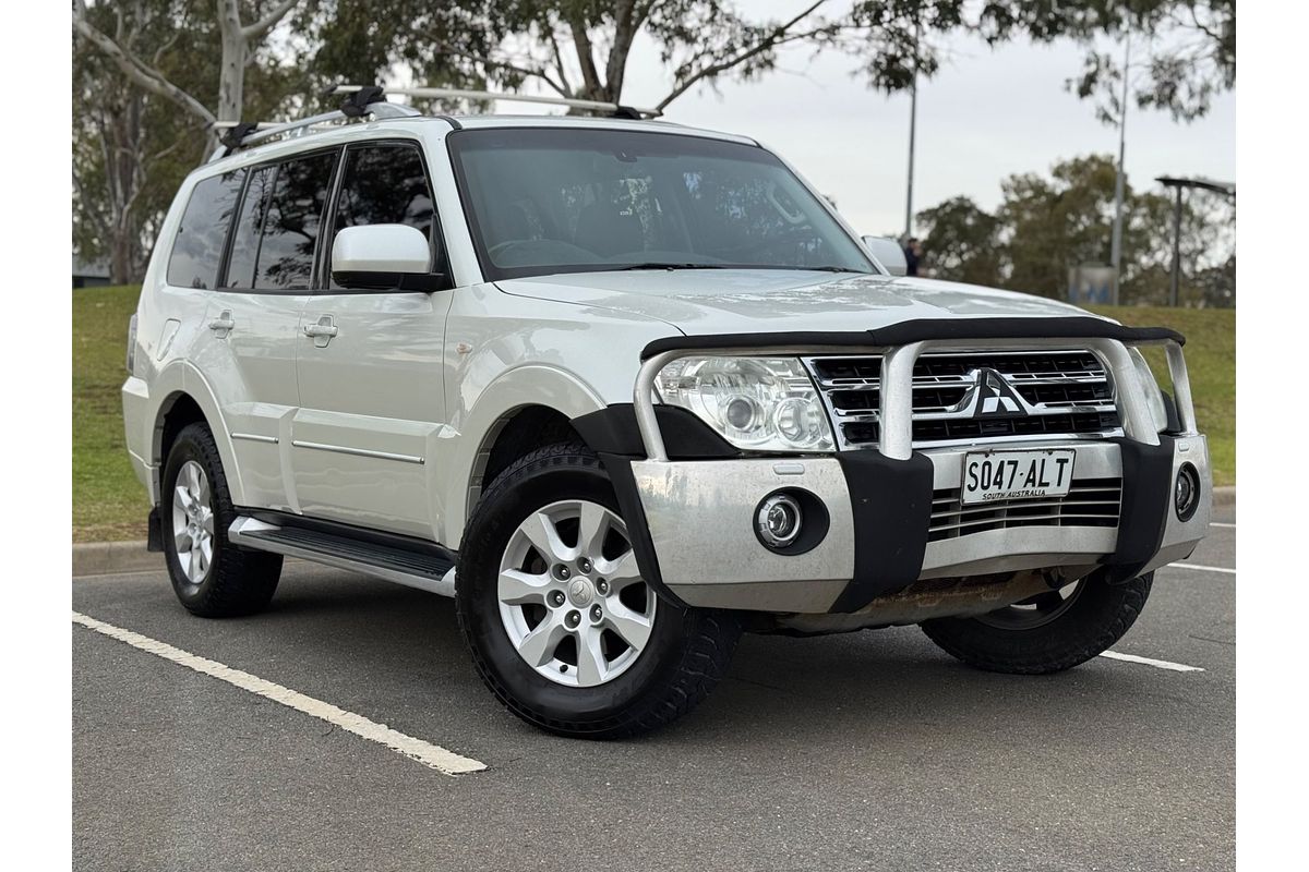 2011 Mitsubishi Pajero Platinum NT