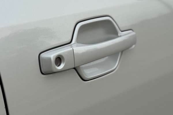 2011 Mitsubishi Pajero Platinum NT