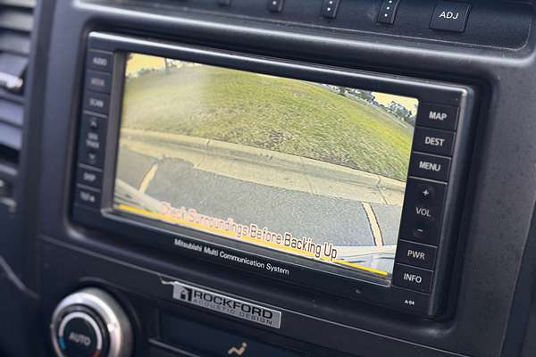 2011 Mitsubishi Pajero Platinum NT