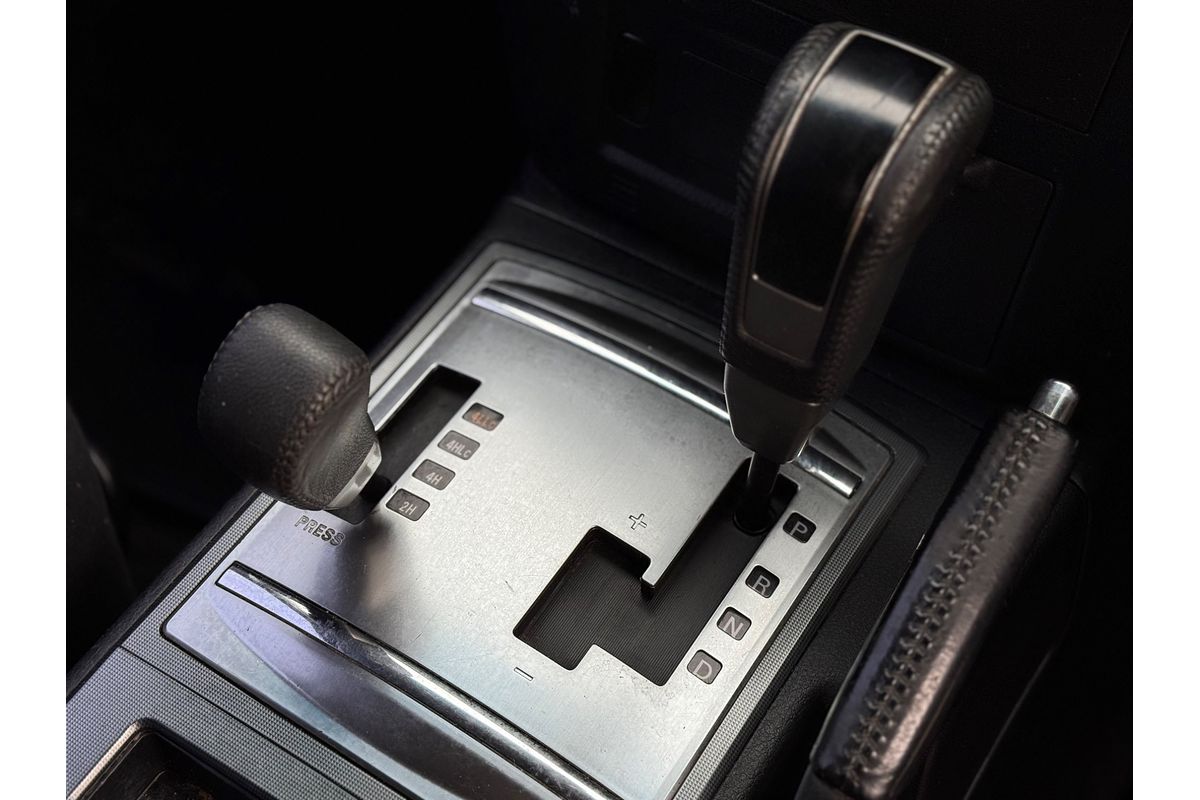 2011 Mitsubishi Pajero Platinum NT