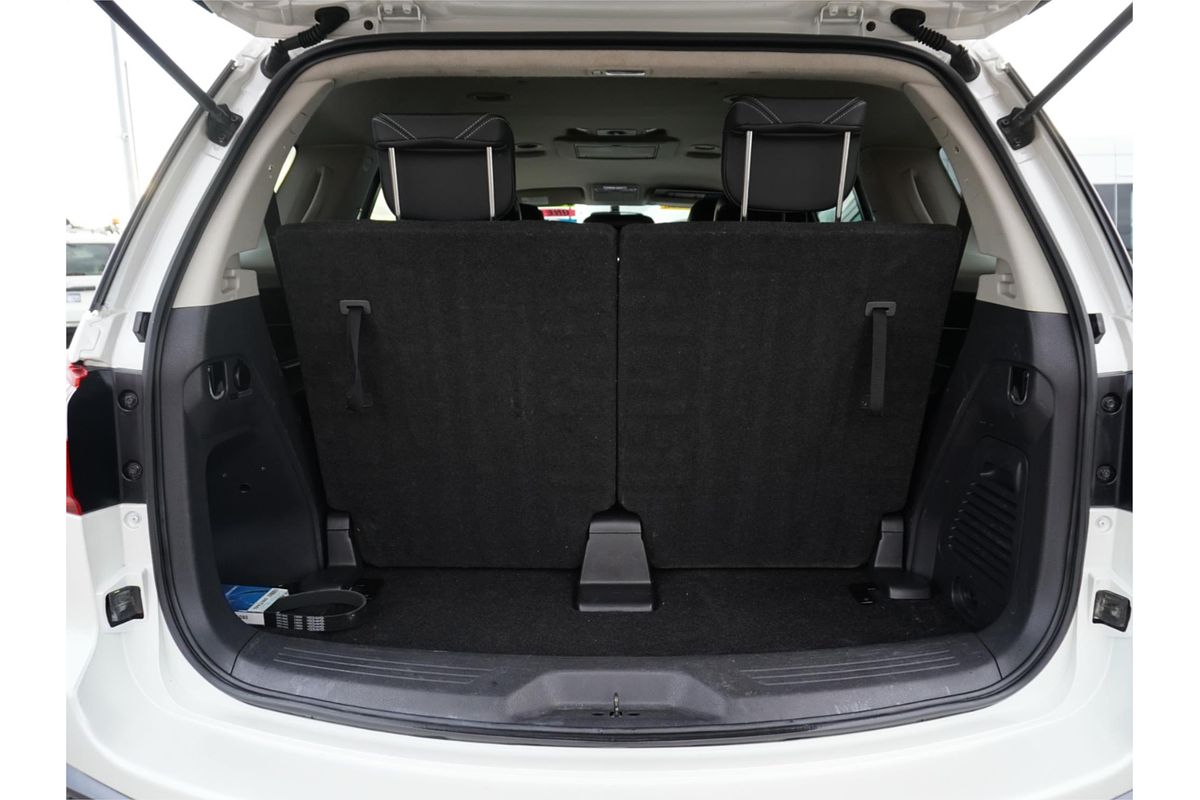 2018 Isuzu MU-X LS-T