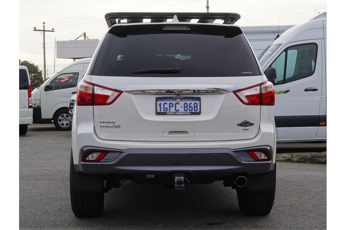 2018 Isuzu MU-X LS-T
