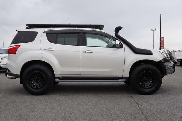 2018 Isuzu MU-X LS-T