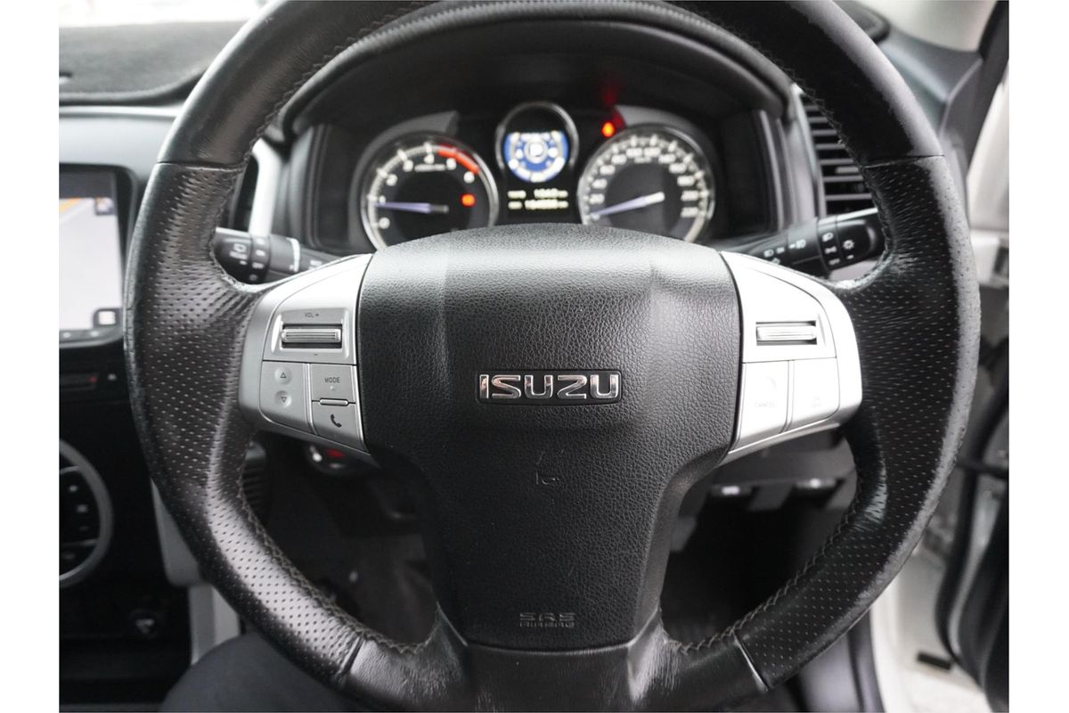 2018 Isuzu MU-X LS-T
