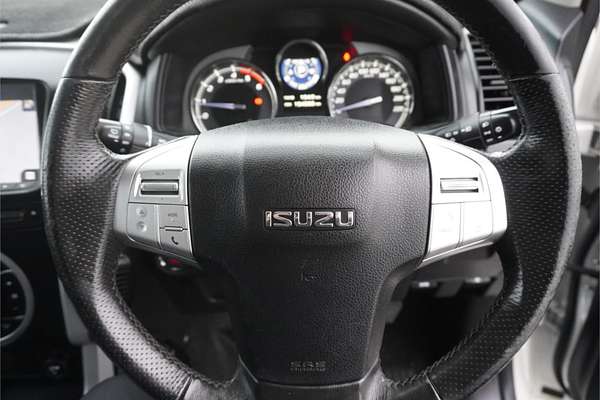 2018 Isuzu MU-X LS-T