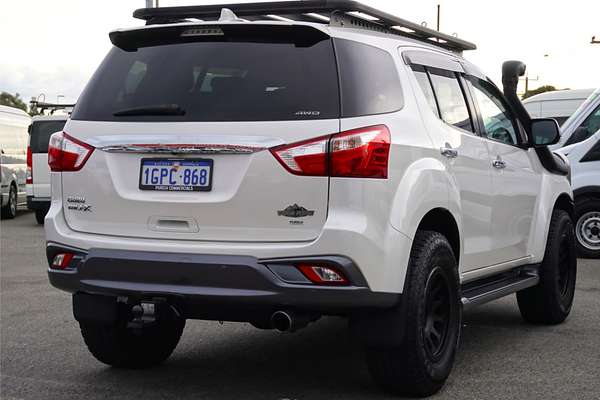 2018 Isuzu MU-X LS-T