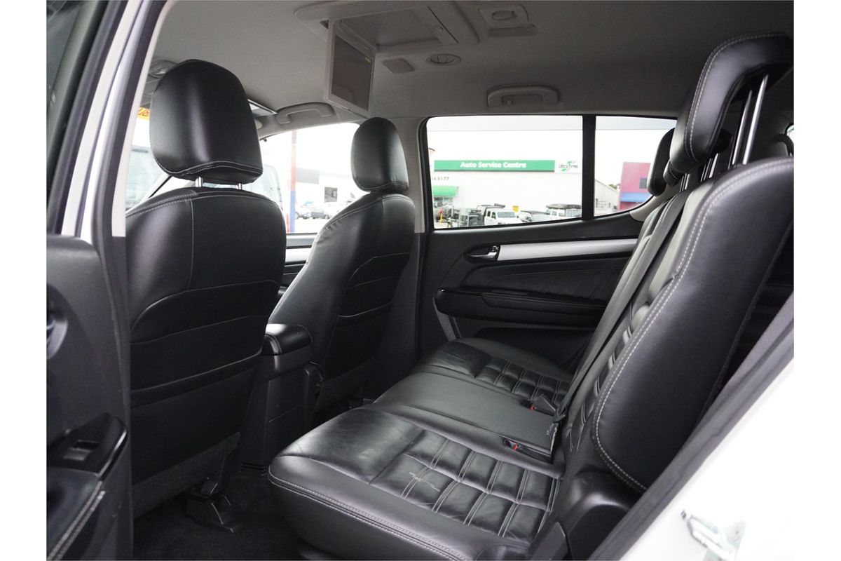 2018 Isuzu MU-X LS-T