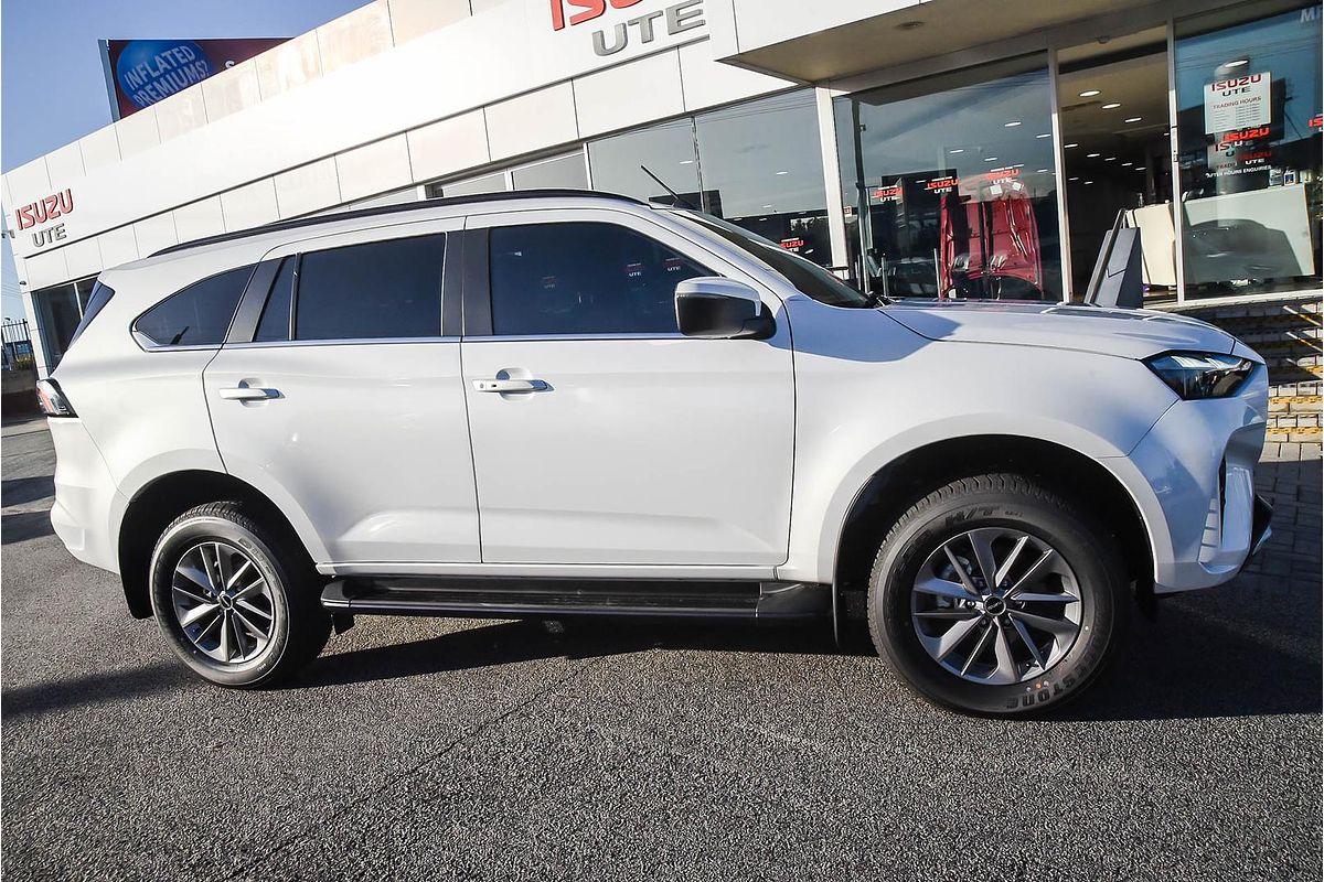 2025 Isuzu MU-X