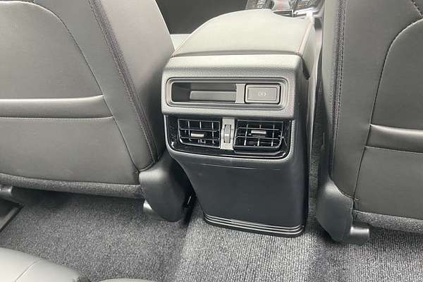 2024 Isuzu D-MAX X-TERRAIN  4X4