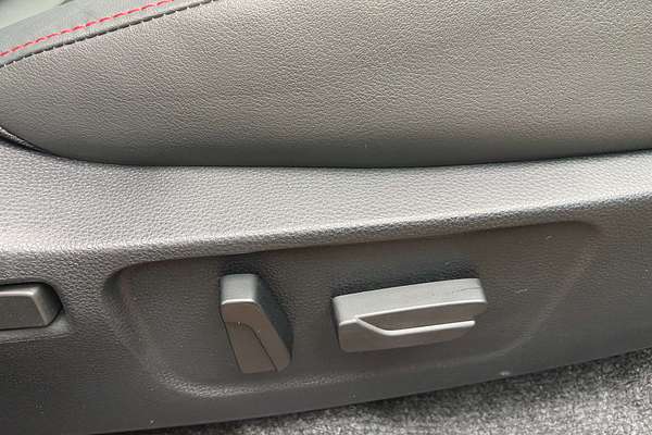 2024 Isuzu D-MAX X-TERRAIN  4X4