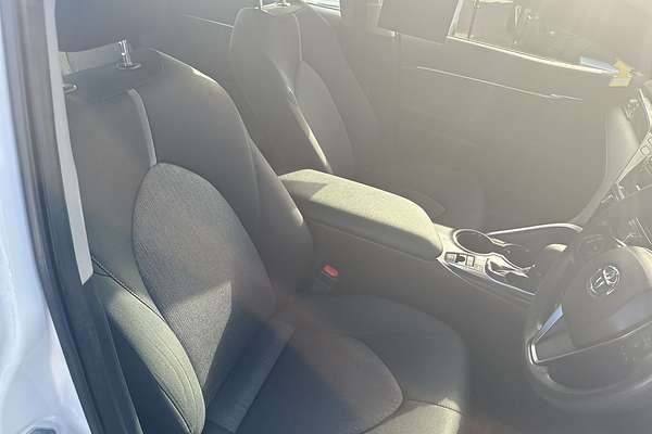 2021 Toyota Camry Ascent AXVH70R