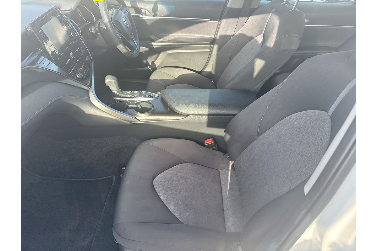 2021 Toyota Camry Ascent AXVH70R