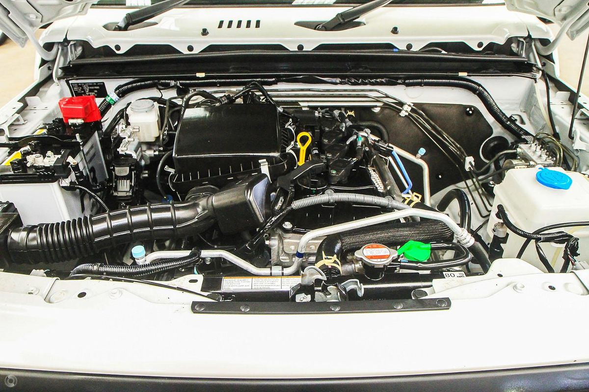 2025 Suzuki Jimny