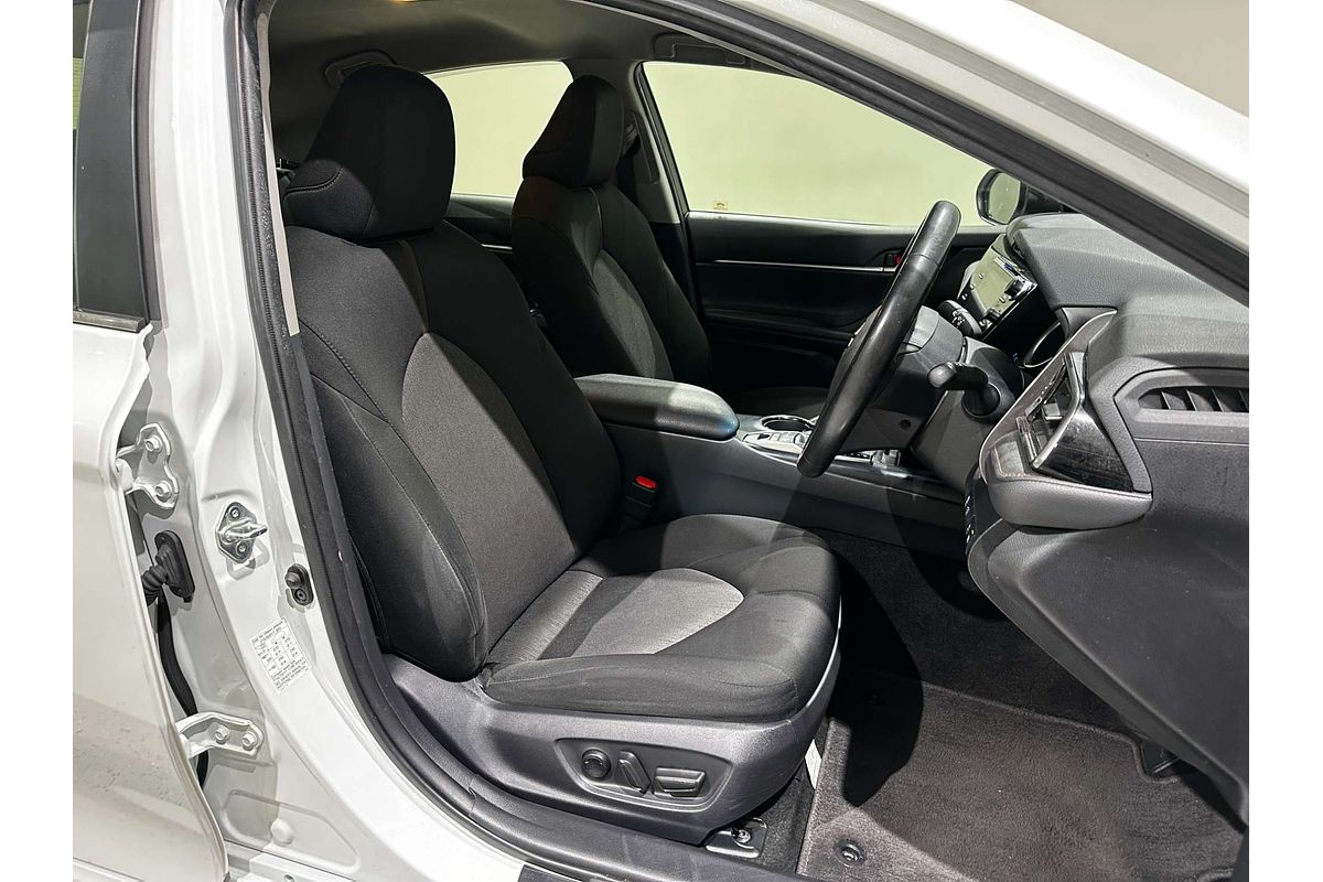2020 Toyota Camry Ascent Sport AXVH71R